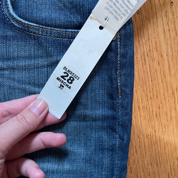 Joe’s Jean Honey Flare Kicker size:28 NWT - Picture 3 of 5